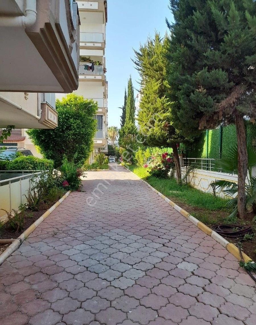 Konyaaltı Limanda Havuzlu 1+1 Eşyalı Kiralık Daire - Görsel 10