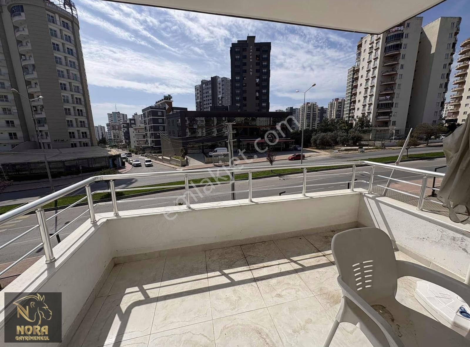 Nora Dan Üniversite Caddesin De 1+1 Kiralık Daire - Görsel 2