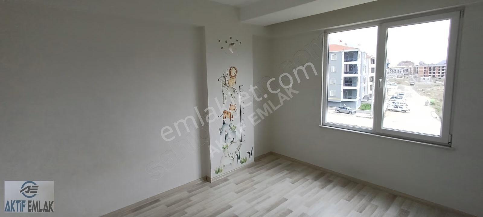 Aktif Emlaktan Devlet Hastanesi Yakınında Kiralık 3+1 - Görsel 34