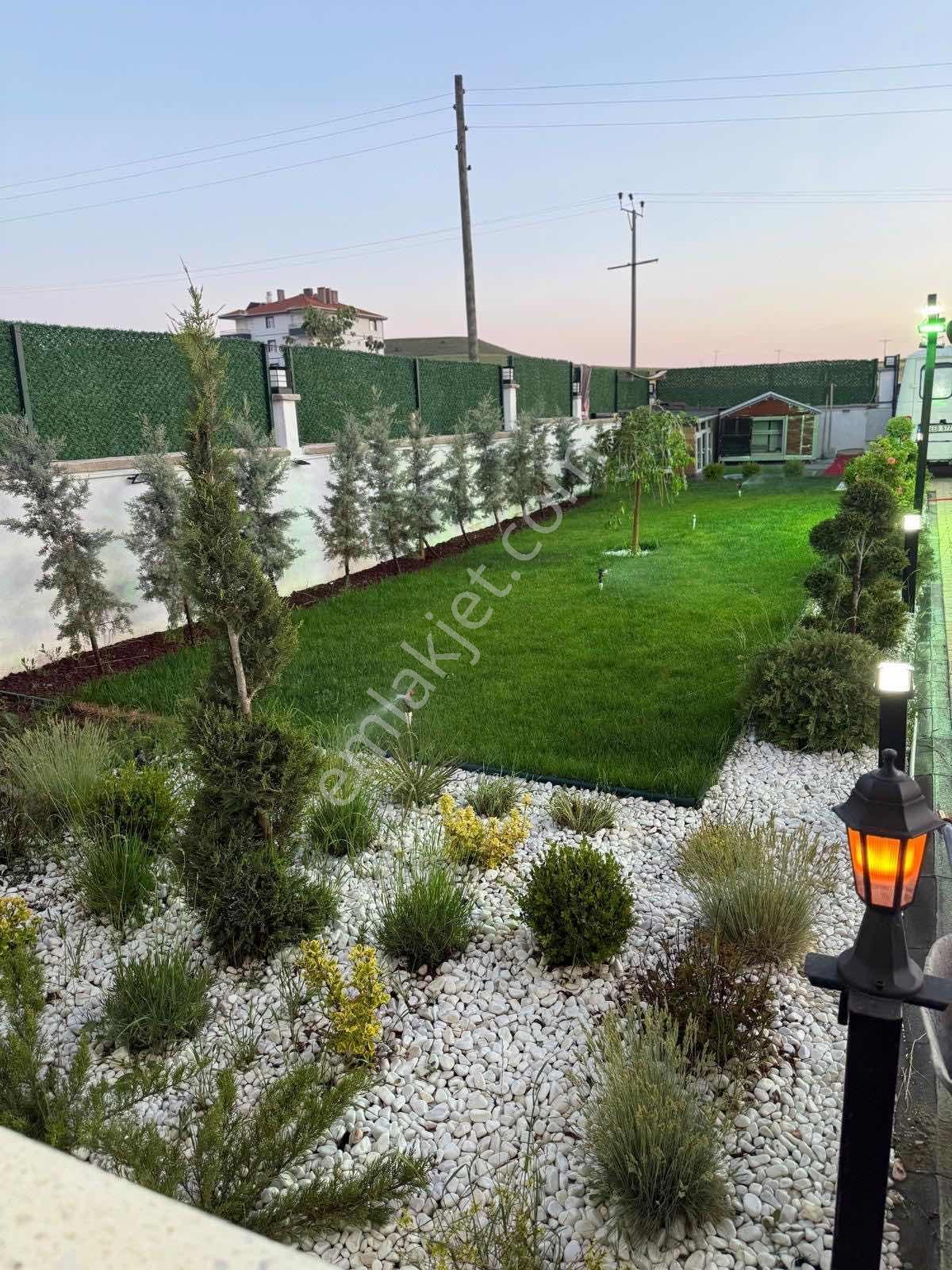 Melikşah'ta Fırsat Full+full İmarlı Yapılı Eşyalı Bahçeli Villa - Görsel 24