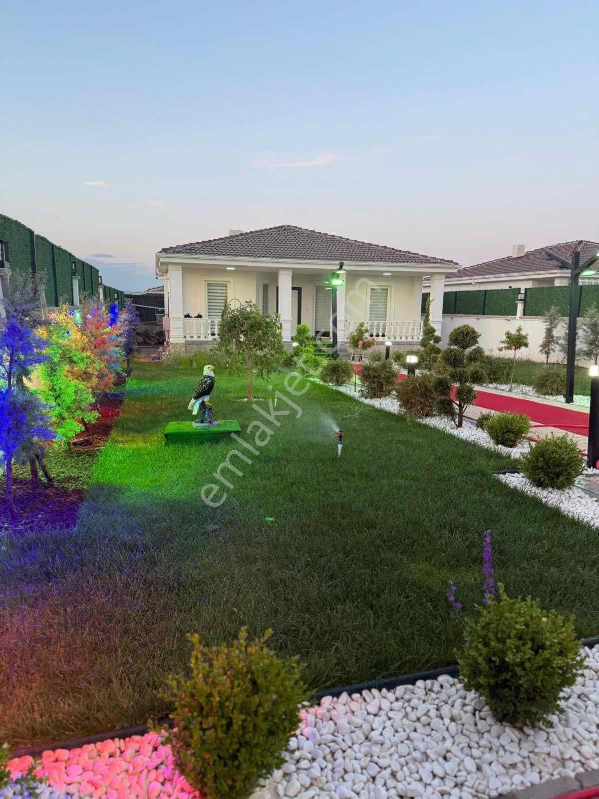 Melikşah'ta Fırsat Full+full İmarlı Yapılı Eşyalı Bahçeli Villa - Görsel 21