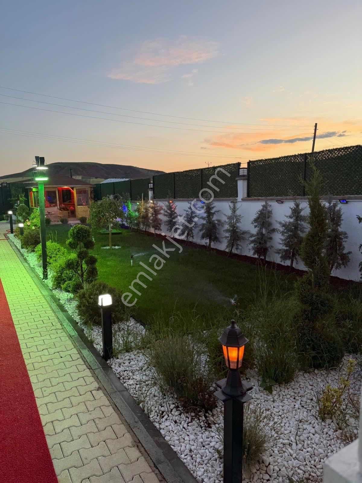 Melikşah'ta Fırsat Full+full İmarlı Yapılı Eşyalı Bahçeli Villa - Görsel 20