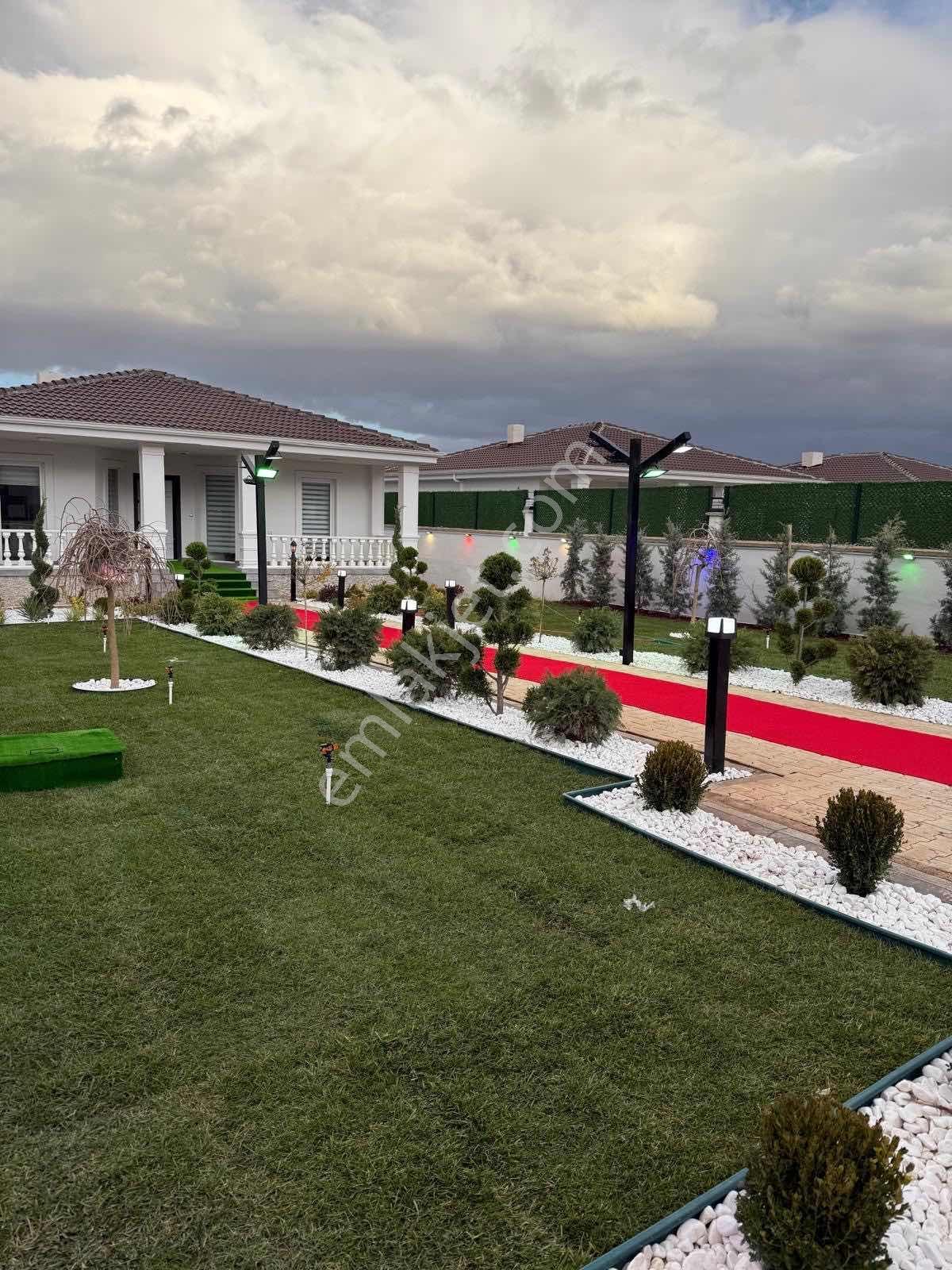 Melikşah'ta Fırsat Full+full İmarlı Yapılı Eşyalı Bahçeli Villa - Görsel 35