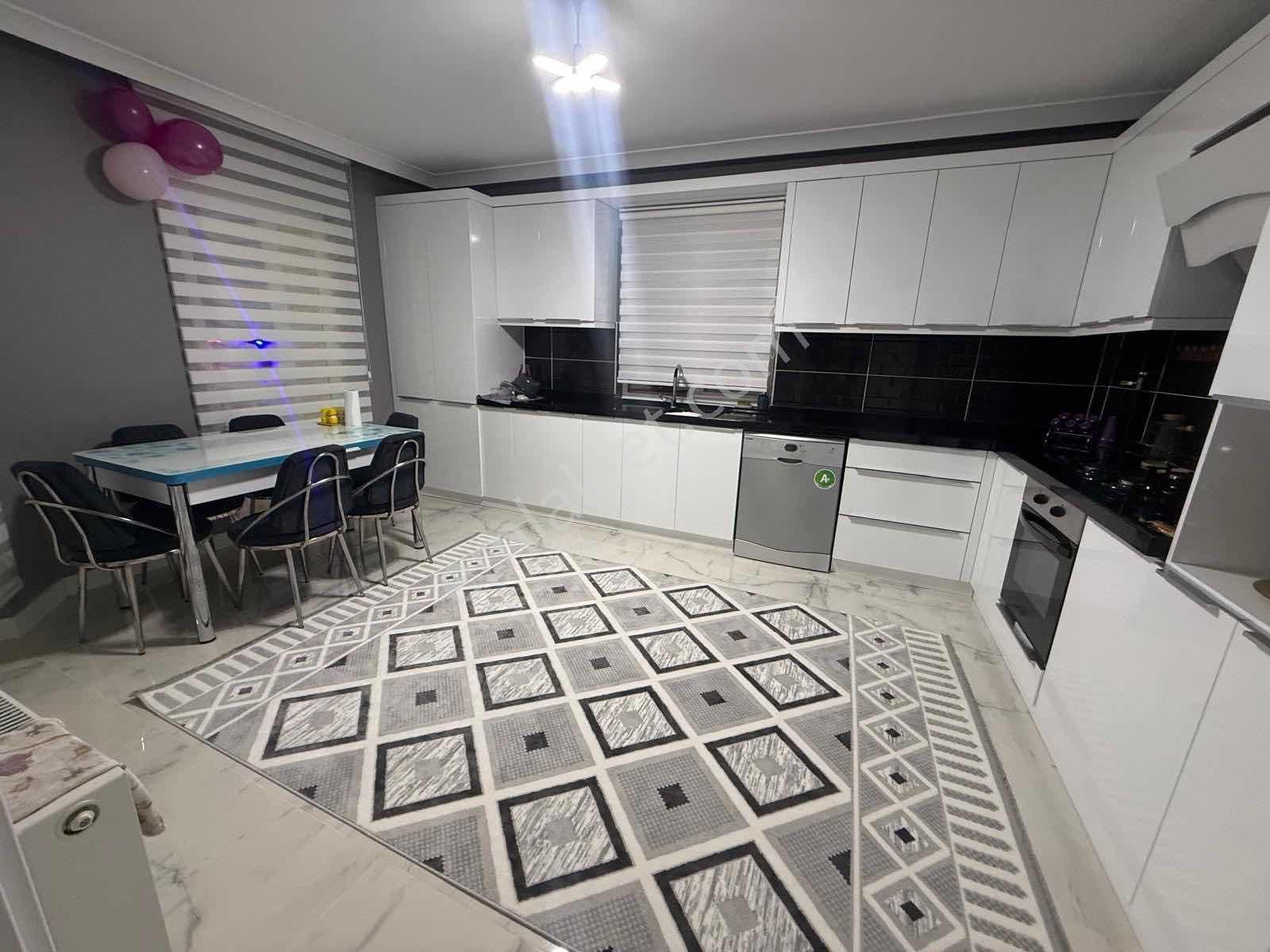Melikşah'ta Fırsat Full+full İmarlı Yapılı Eşyalı Bahçeli Villa - Görsel 19