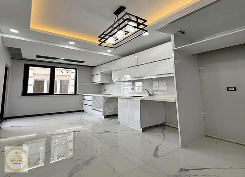 Nur Yapı'dan Metrobüse Yürüme Mesafesinde Ufuk Caddesi Dibi 2+1 - Görsel 35