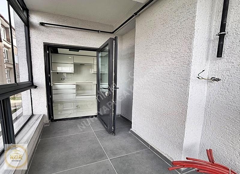 Nur Yapı'dan Metrobüse Yürüme Mesafesinde Ufuk Caddesi Dibi 2+1 - Görsel 16