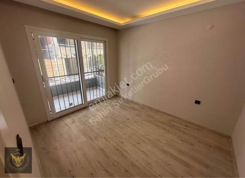 Metrobüse 10'dk Yürüme Mesafesinde 1+1 Kullanışlı Balkonlu Daire - Görsel 10