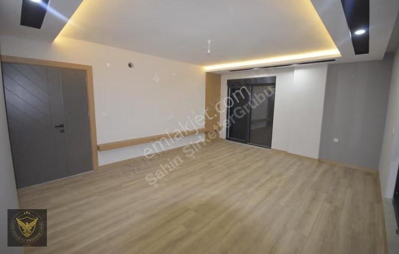 Beylikdüzü Yakuplu Kent Ormanı Manzaralı 2+1 Ultra Geniş Daire - Görsel 6