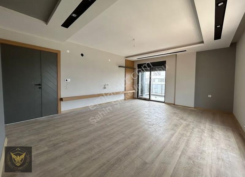 Beylikdüzü Yakuplu Kent Ormanı Manzaralı 2+1 Ultra Geniş Daire