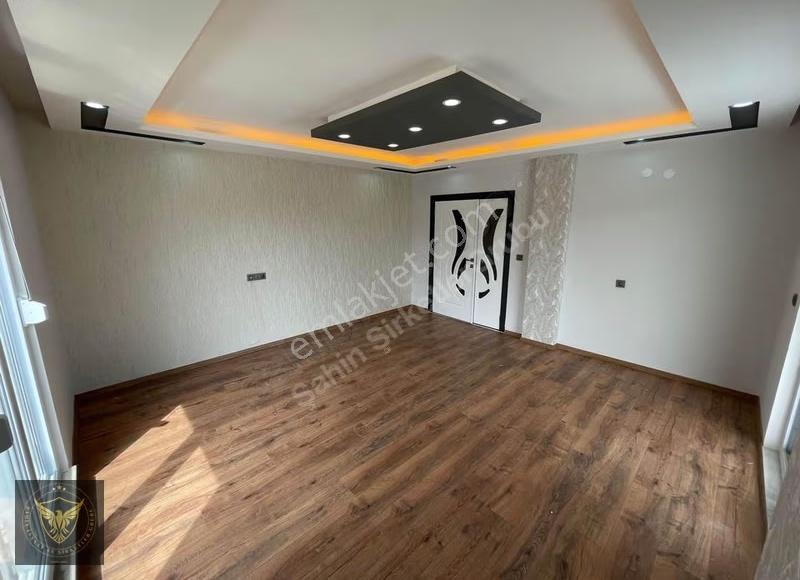 Beylikdüzü Cumhuriyet Mh.şık Tasarımlı 2+1 Lüx Dairemiz - Görsel 8