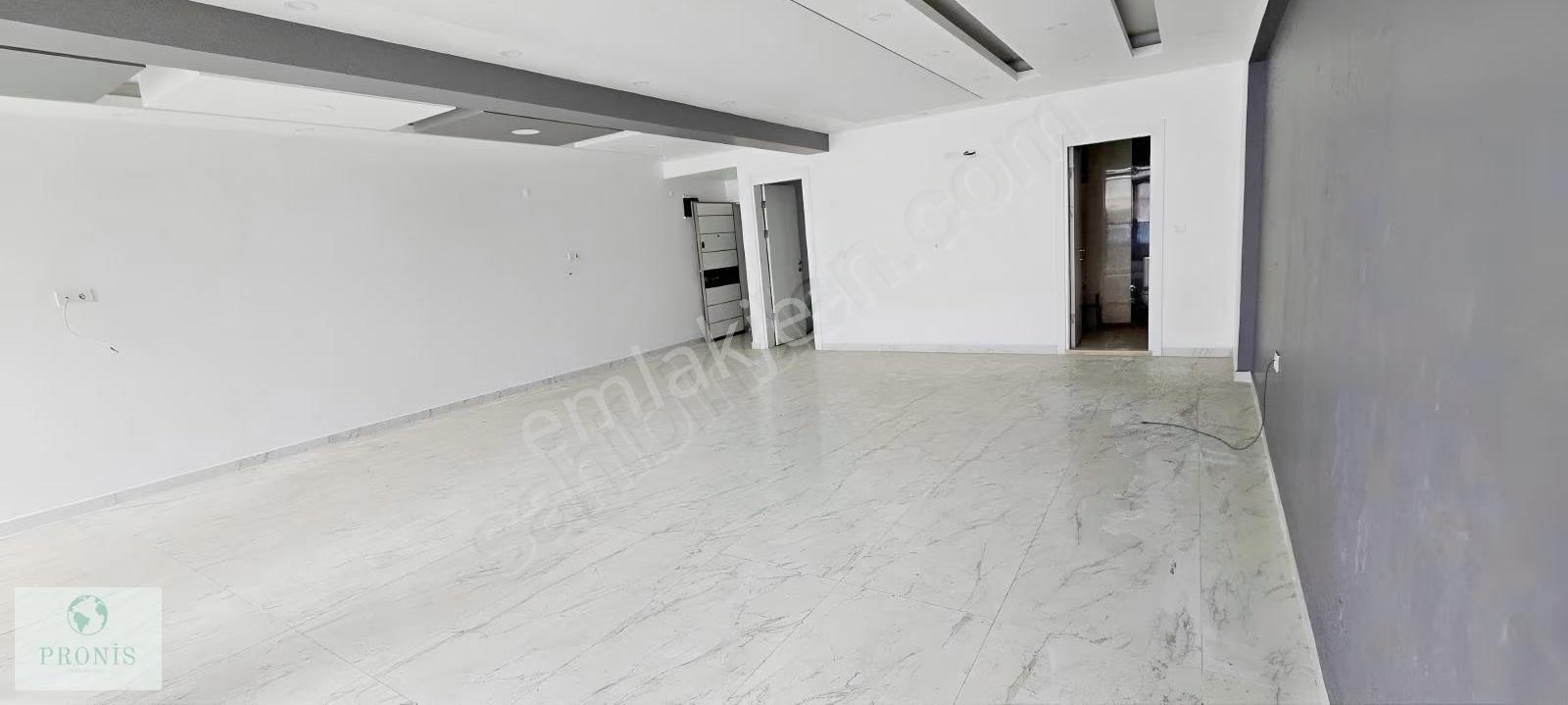 Menderes Merkezde Balkonlu Ferah Ofis Belediye/bankalara Komşu - Görsel 13