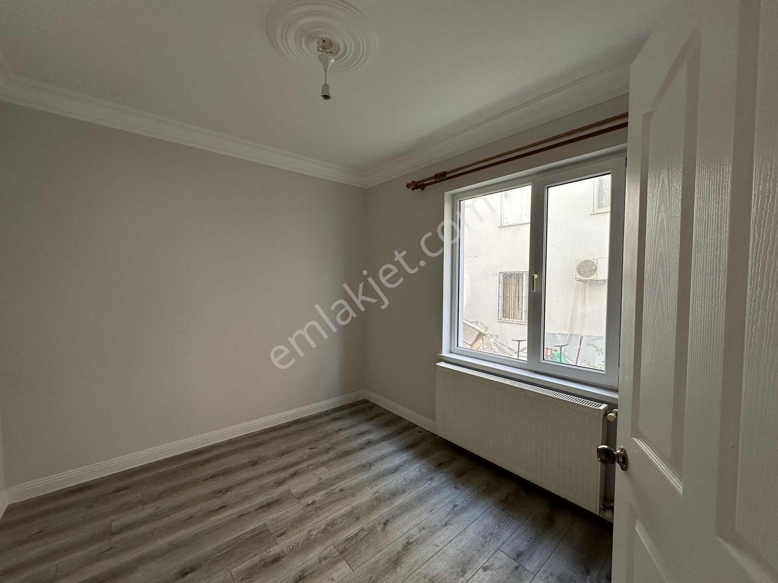 Altınkum Emlak'tan Çarşı İçinde 3+1 Daire Ve 130m2 Dükkan - Görsel 13
