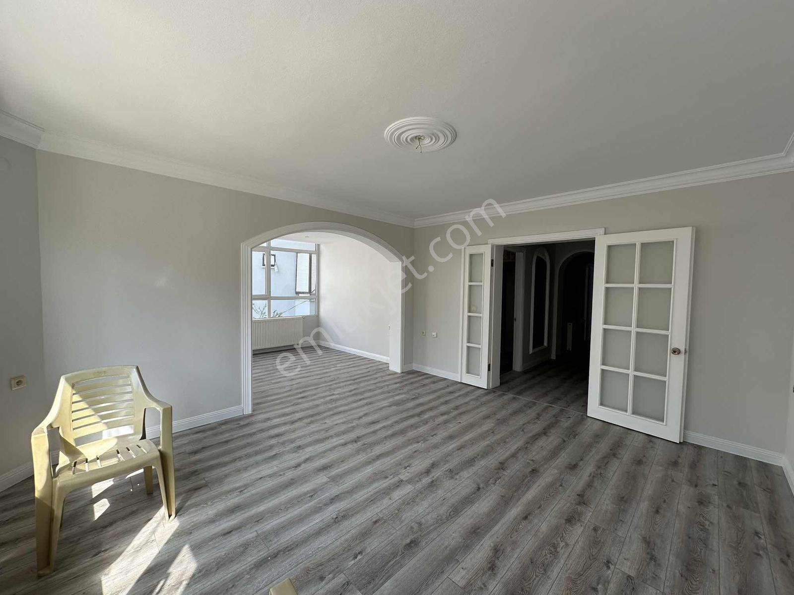 Altınkum Emlak'tan Çarşı İçinde 3+1 Daire Ve 130m2 Dükkan - Görsel 16