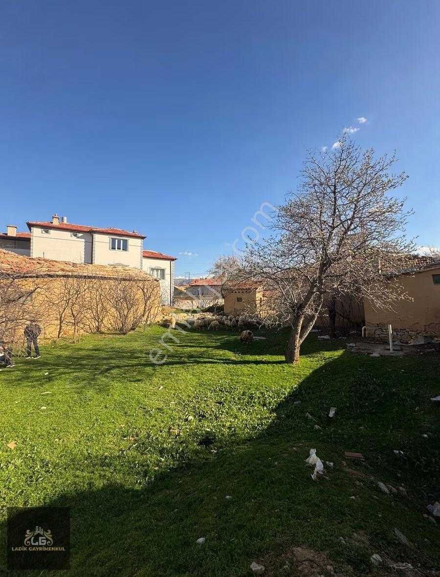 Ladik Mahallesinde Arsa Parasına Satılık Müstakil Köy Evi - Görsel 4