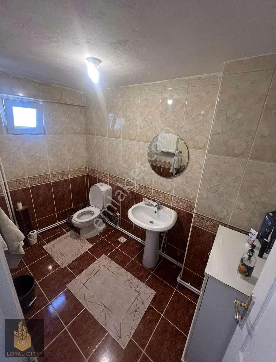 Hacıseyfettin Mah Satılık 4+1 160 M2 Dublex - Görsel 7