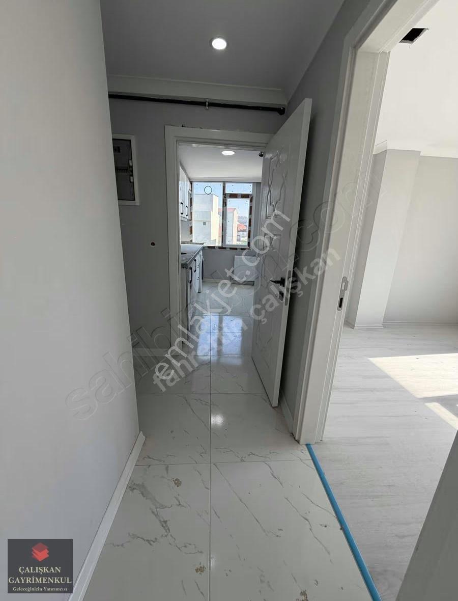 Arnavutköy De Satılık Sıfır 2+1 100 Metre Ara Kat Daire - Görsel 8