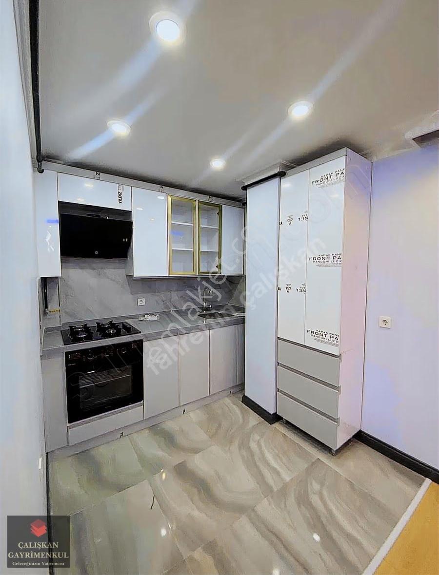 Arnavutköy İslambeyde Merkezi Konumda 2+1 Yüksek Giriş Daire - Görsel 31