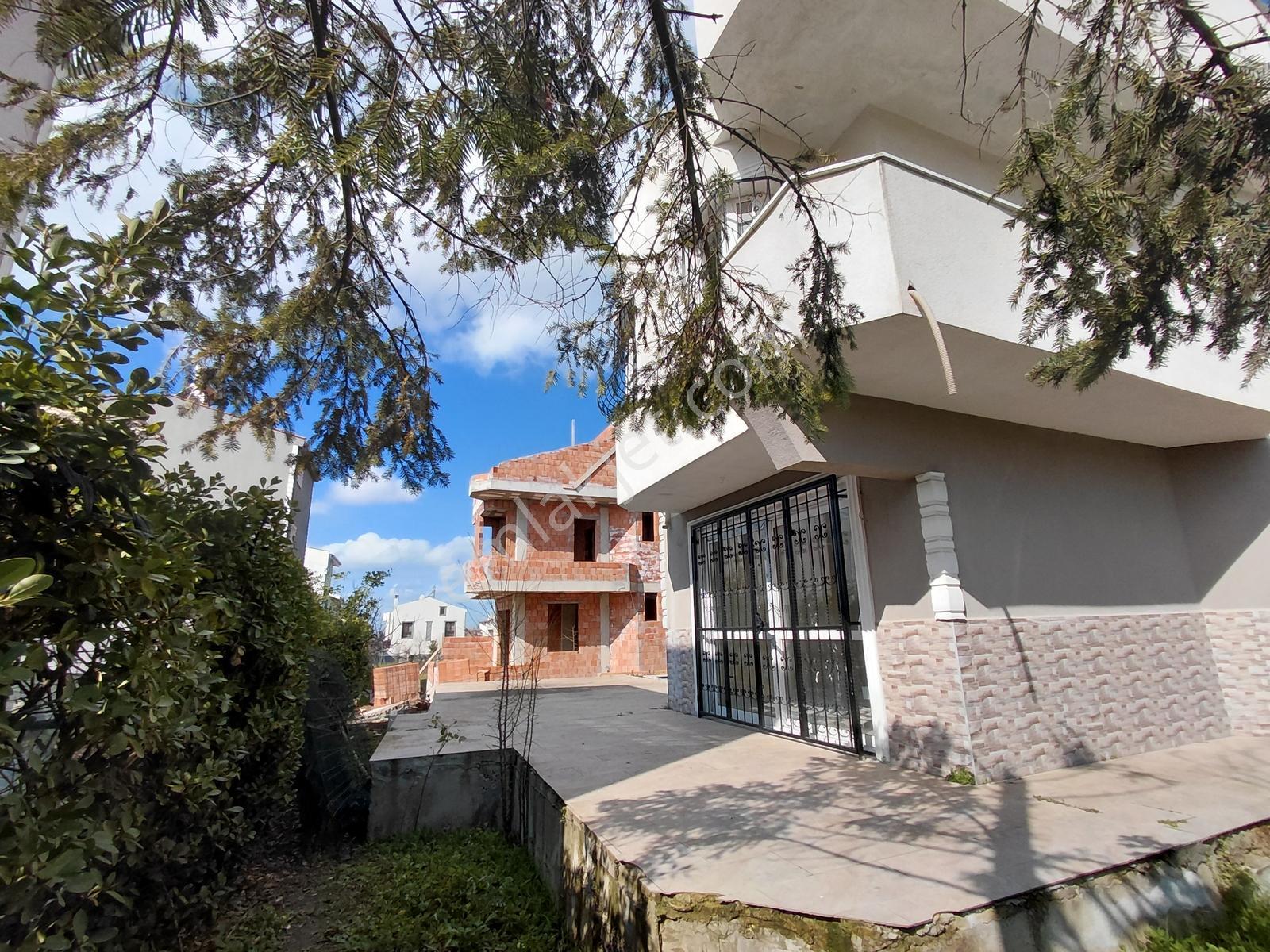 Re/max Kıyı'dan ^^deniz Manzaralı Tam Müstakil Havuzlu Villa^^ - Görsel 15