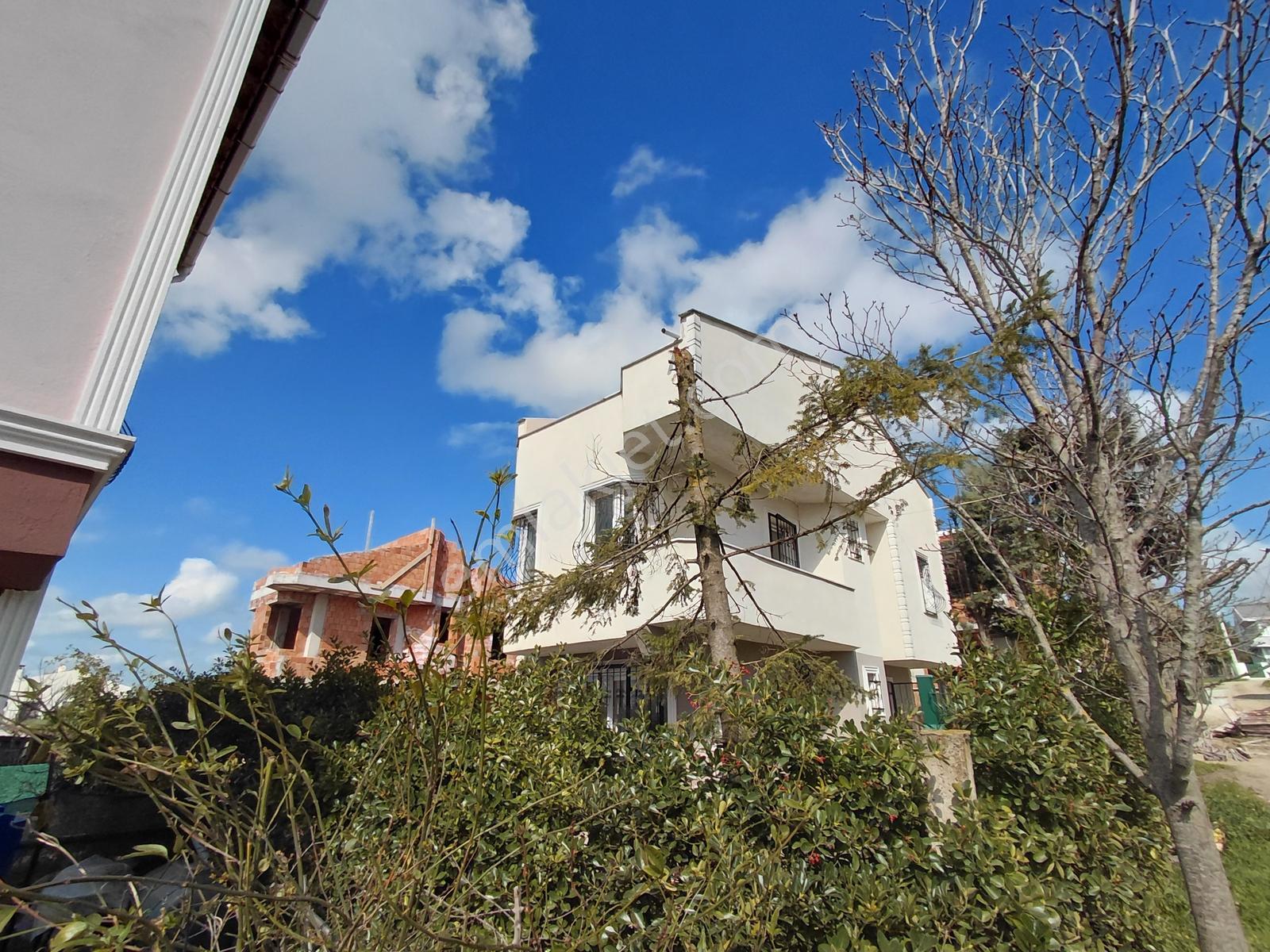 Re/max Kıyı'dan ^^deniz Manzaralı Tam Müstakil Havuzlu Villa^^ - Görsel 11