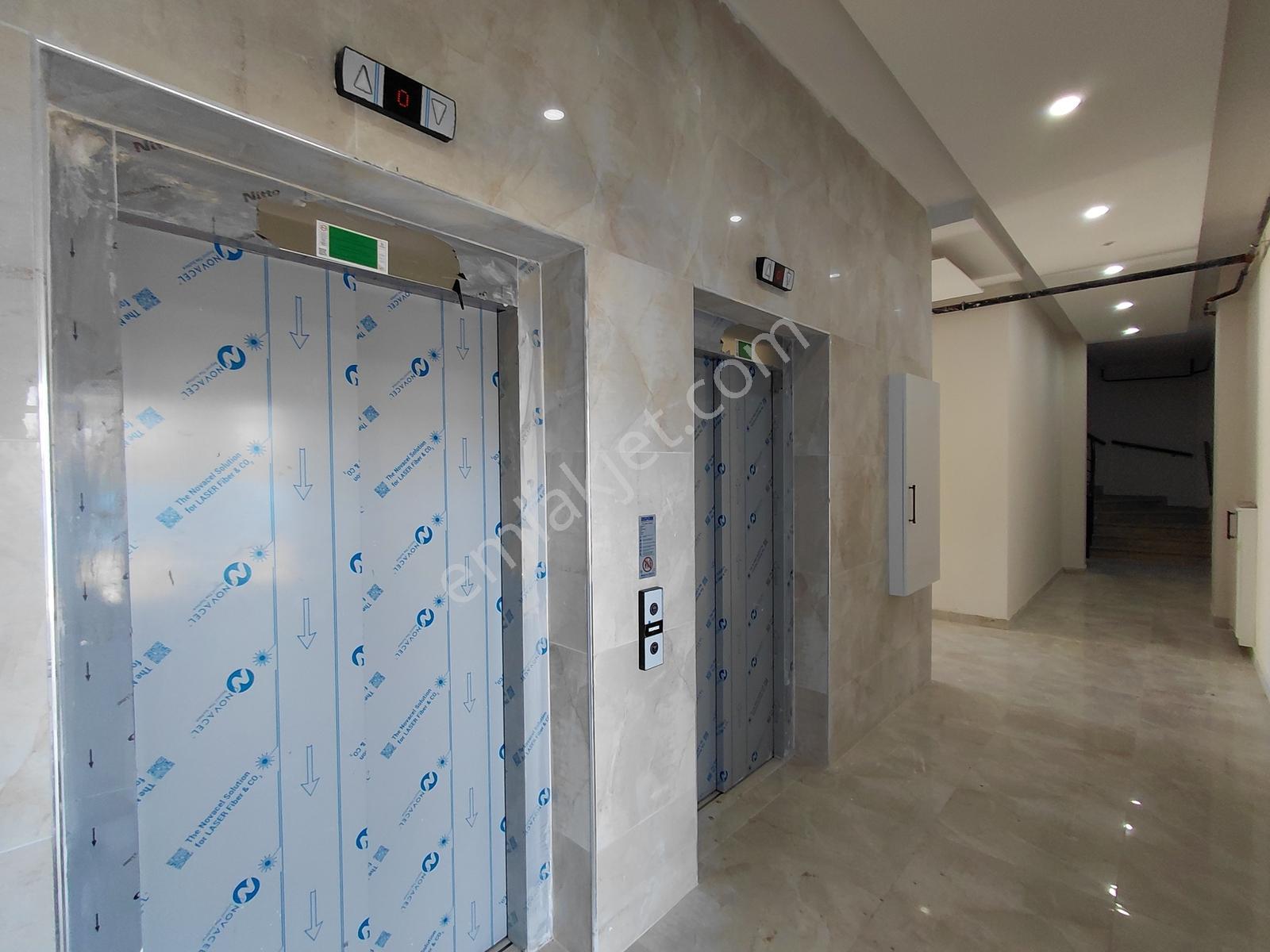 Re/max Kıyı'dan Nero/yu4 Evlerinde Kiralık Sıfır Daireler - Görsel 17