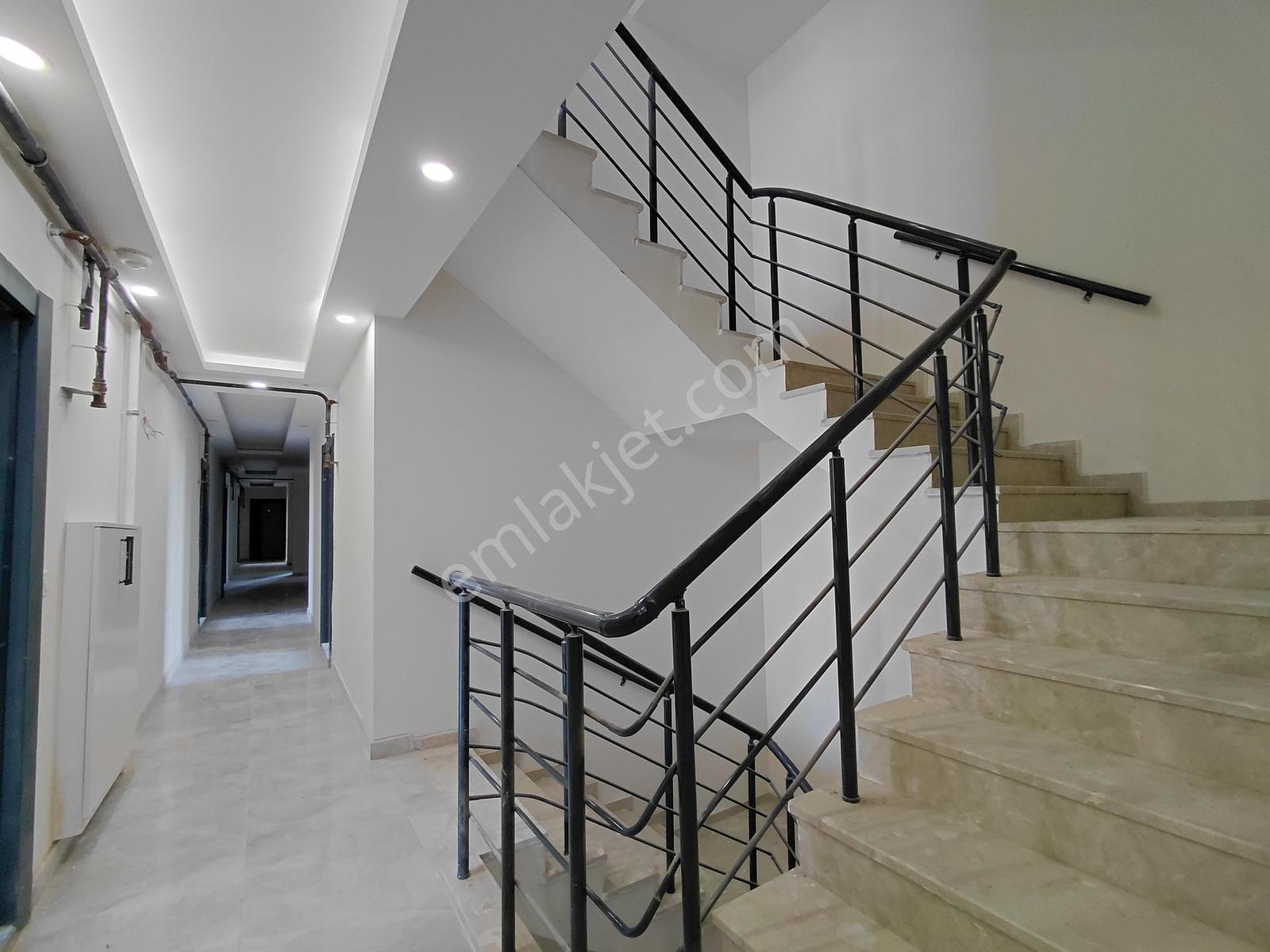 Re/max Kıyı'dan Nero/yu4 Evlerinde Kiralık Sıfır Daireler - Görsel 12