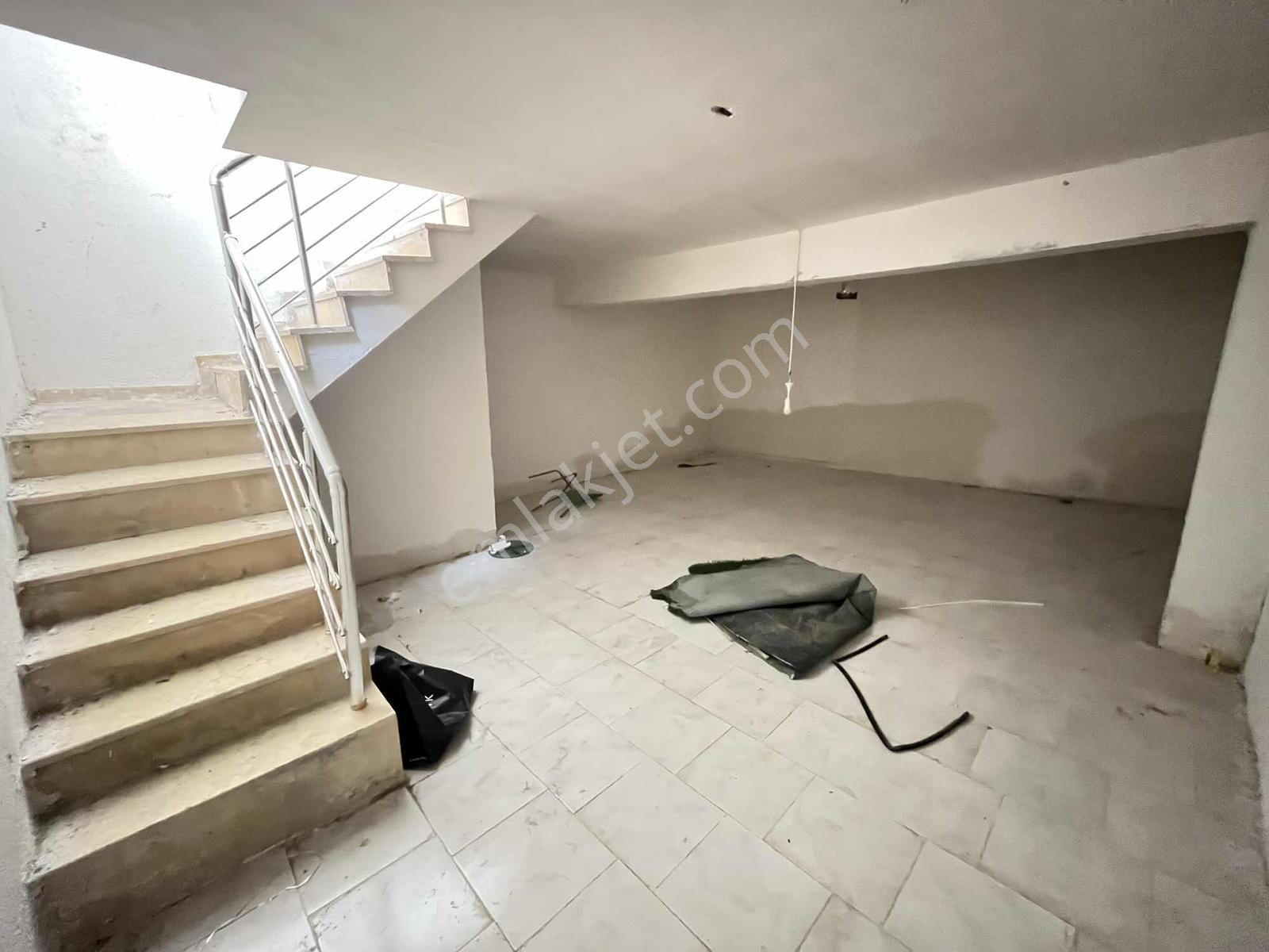 Mülk Emlak Ofisinden Cadde Üzeri 100 M2 Depolu Kiralık Dükkan.. - Görsel 20