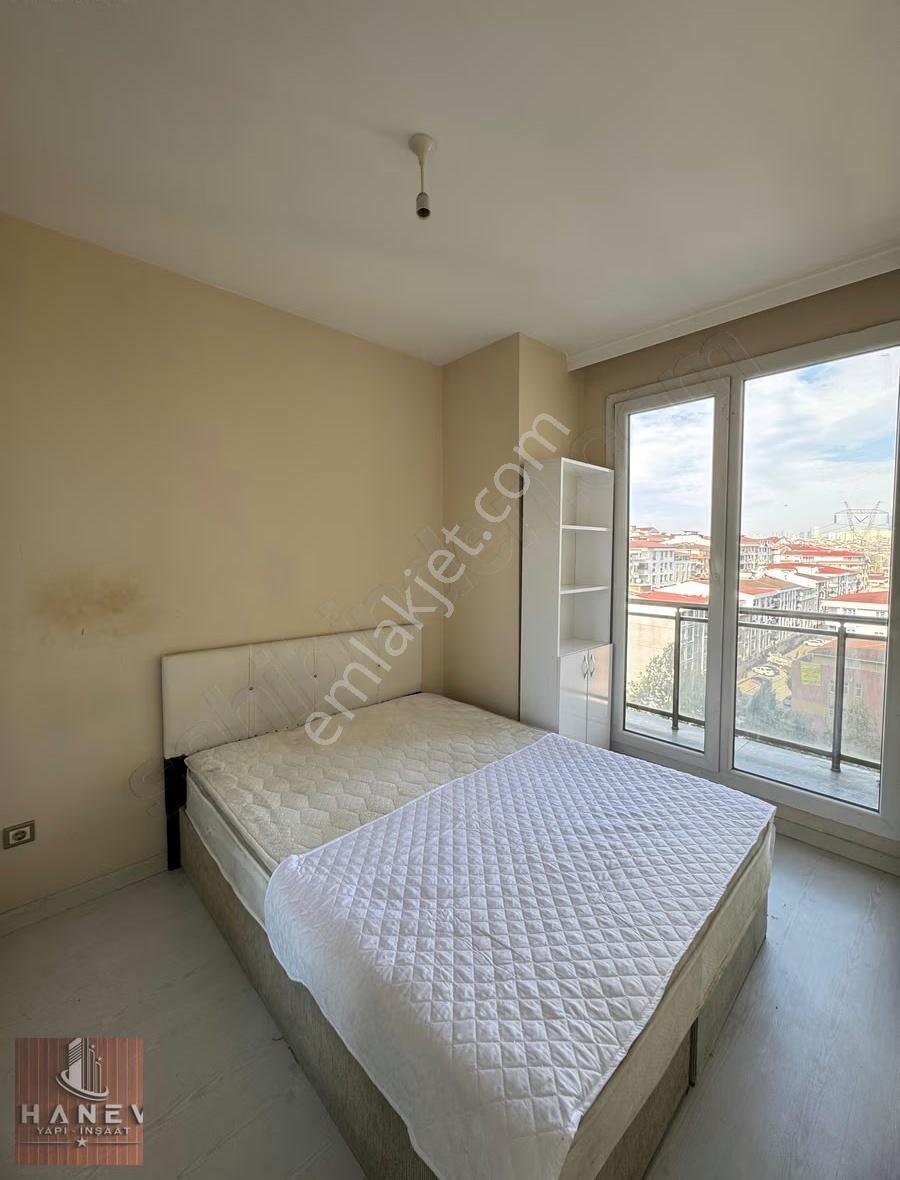 Site İçerisinde Full Eşyalı Metrobüse Yakın 1+1 Kiralık Daire!!! - Görsel 15