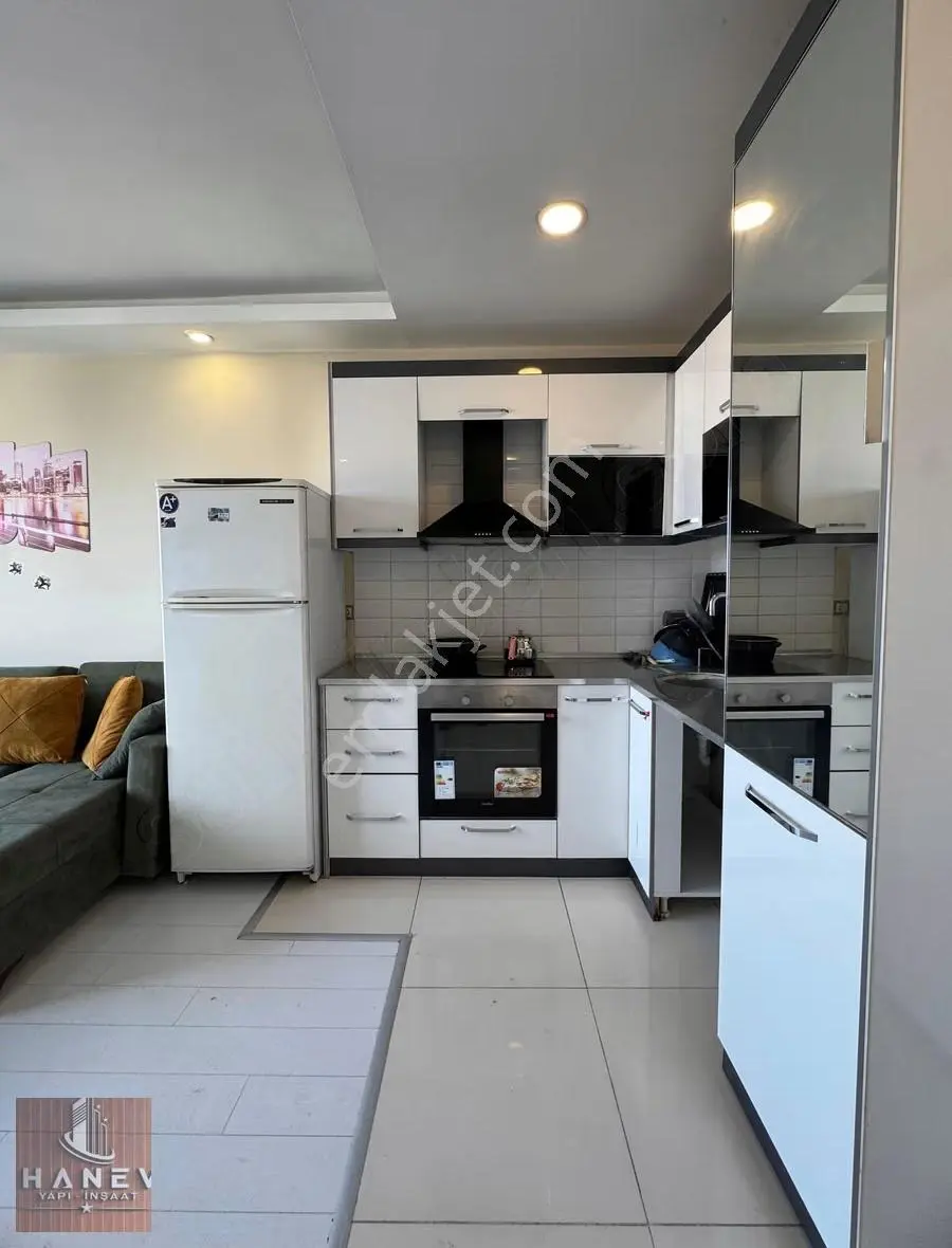 Site İçerisinde Full Eşyalı Metrobüse Yakın 1+1 Kiralık Daire!!! - Görsel 4