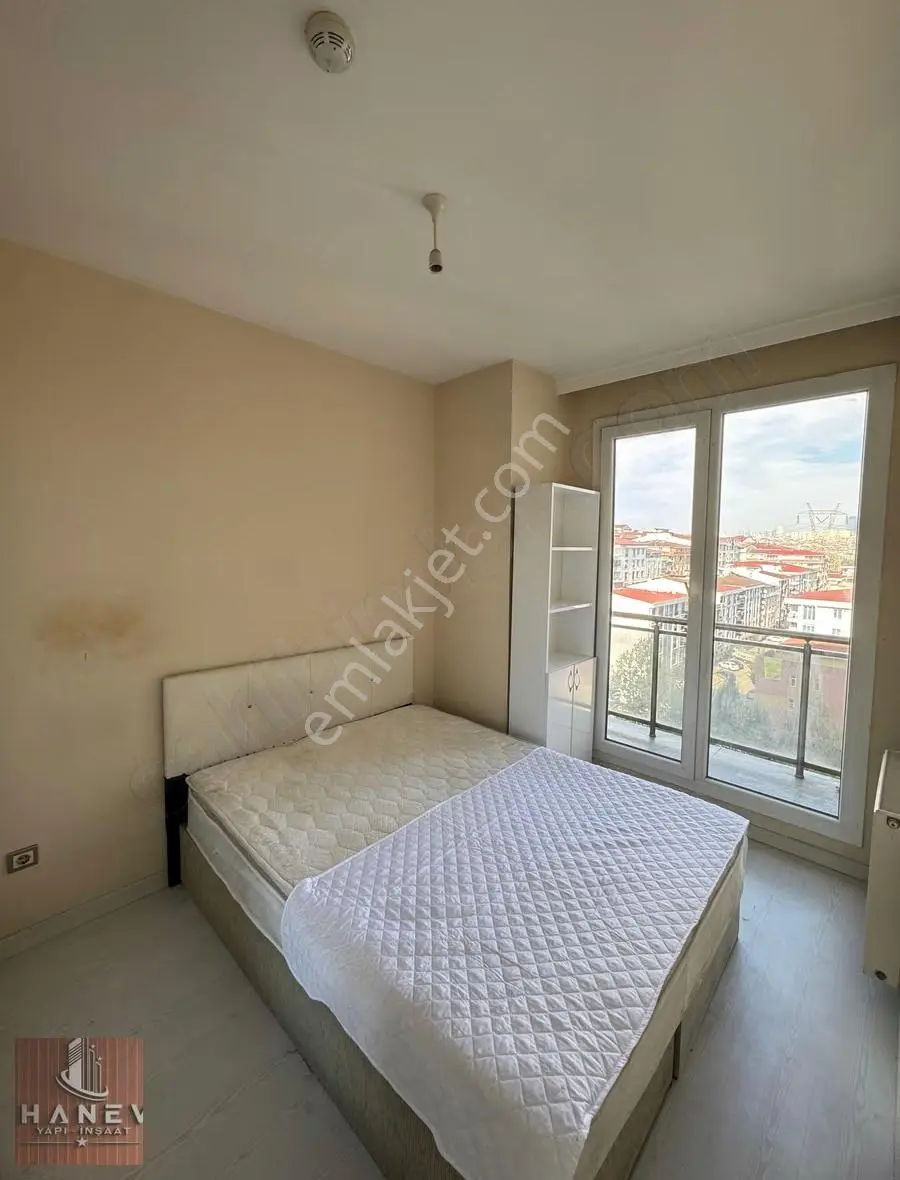 Site İçerisinde Full Eşyalı Metrobüse Yakın 1+1 Kiralık Daire!!! - Görsel 2