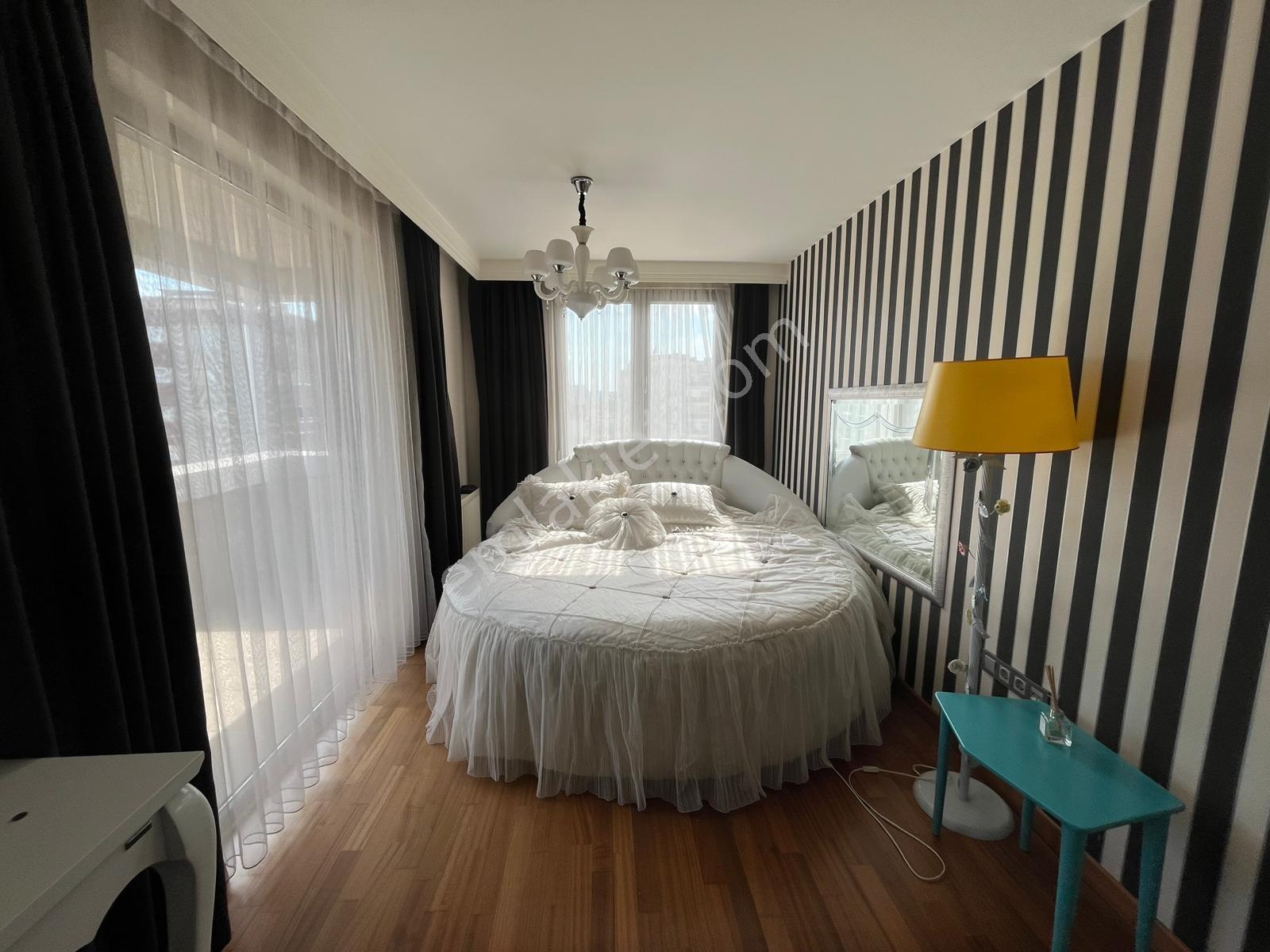 Yenişehir Miracle Residence 122m² 2+1 Balkonlu Eşyalı Satılık - Görsel 5