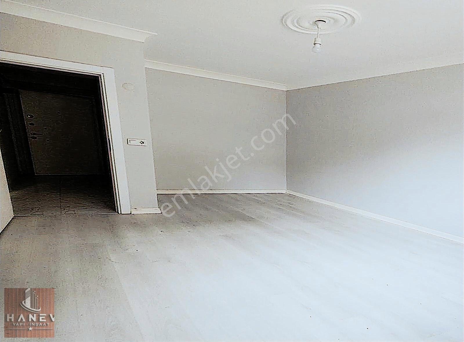 Göçmen Mahallesinde Satılık İskanlı Sıfır Daire Caddeye Yakın - Görsel 13