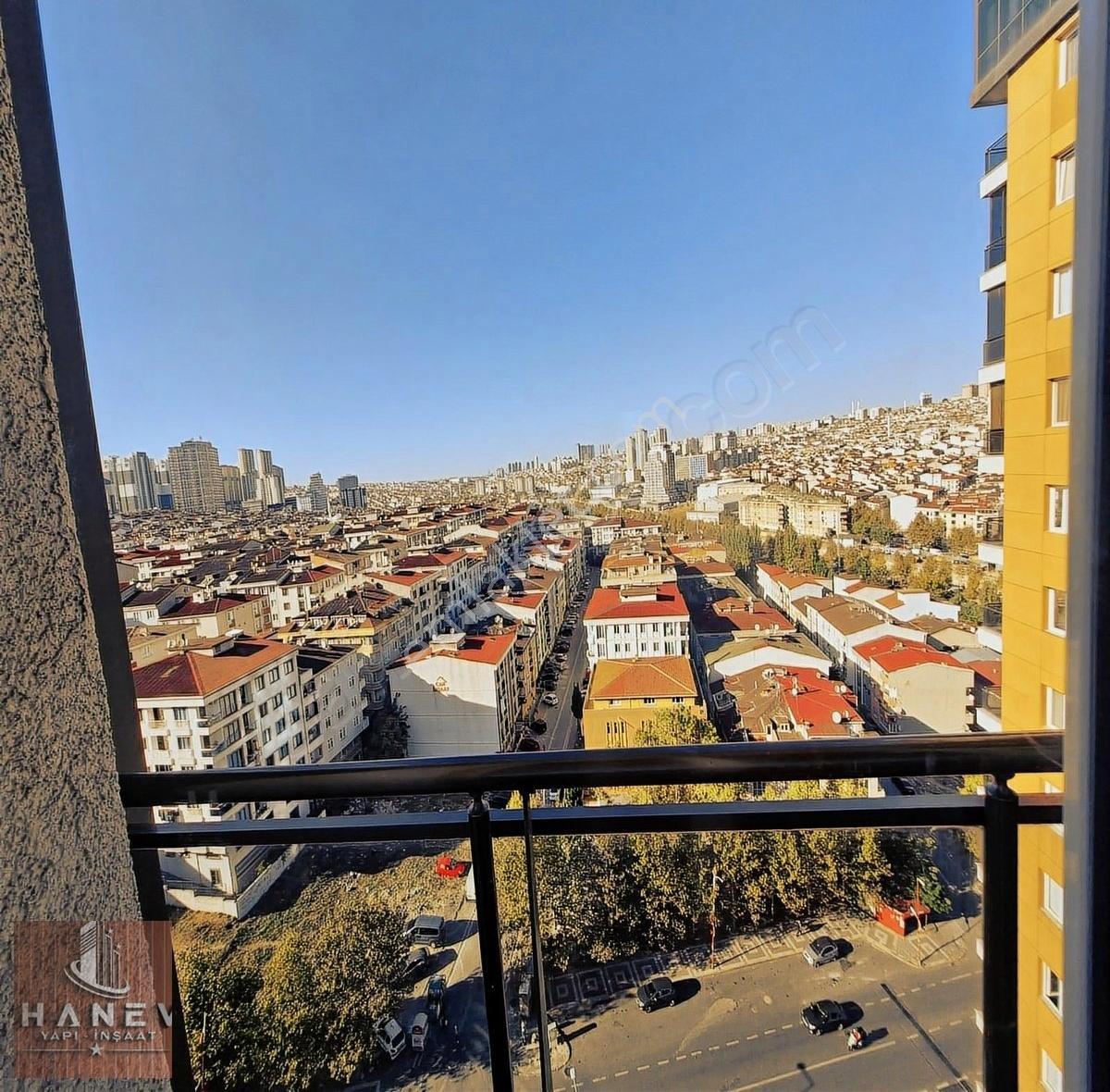 Site İçerisinde Merkezi Konumda Full Dekorlu 1+1 Satılık Daire
