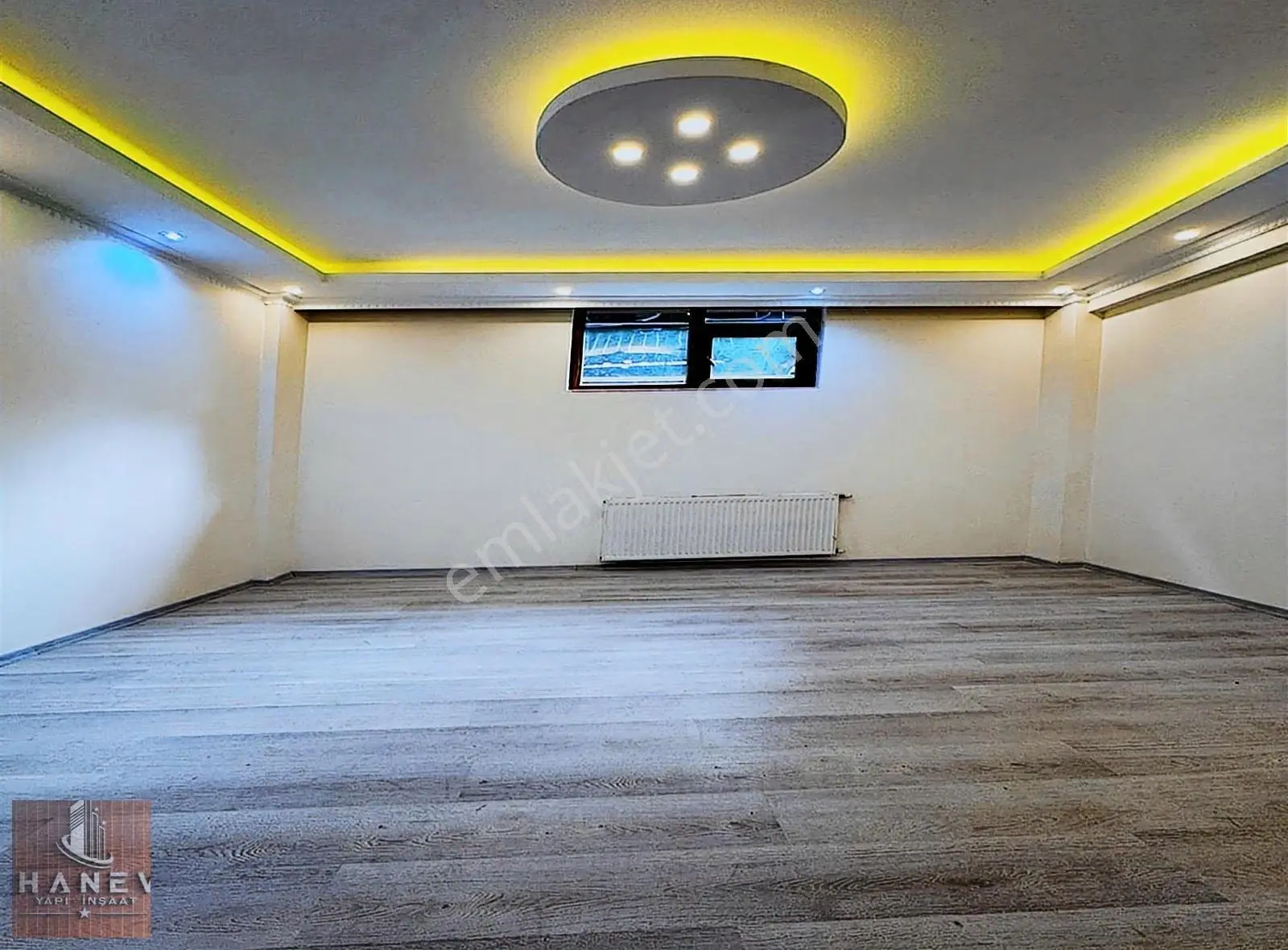 Metrobüse Yürüme Mesafesinde 3+1 125m2 Krediye Uygun Daire