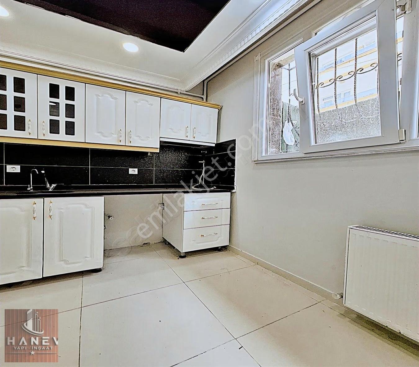 Cadde Üzerinde Mükemmel Konum Şık Dekorlu 2+1 Satılık Bahçe Katı - Görsel 23