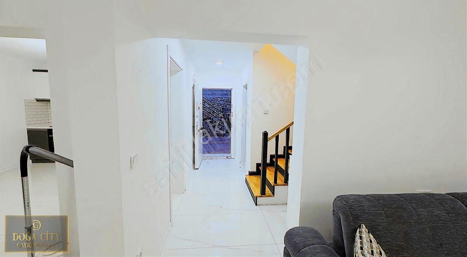 Eska,da Deniz Manzaralı Havuzlu, Eşyalı 2+1 Doublex Villa - Görsel 22