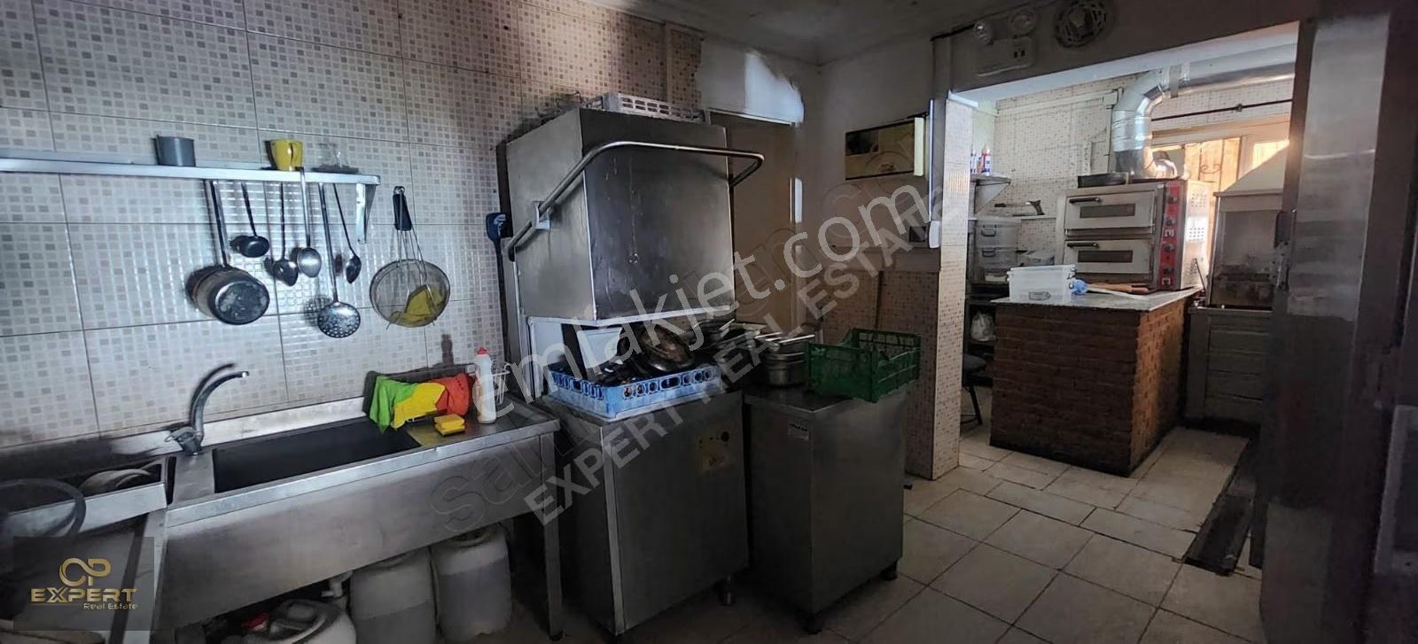Kuşadası Kadınlar Plajında Devren Kiralık Restaurant - Görsel 14