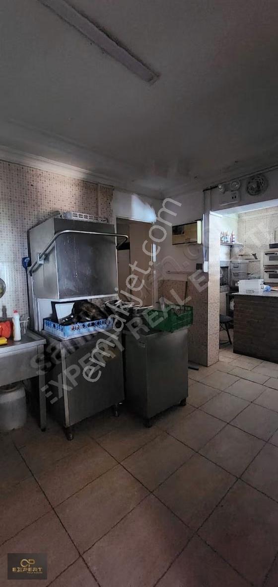 Kuşadası Kadınlar Plajında Devren Kiralık Restaurant - Görsel 34