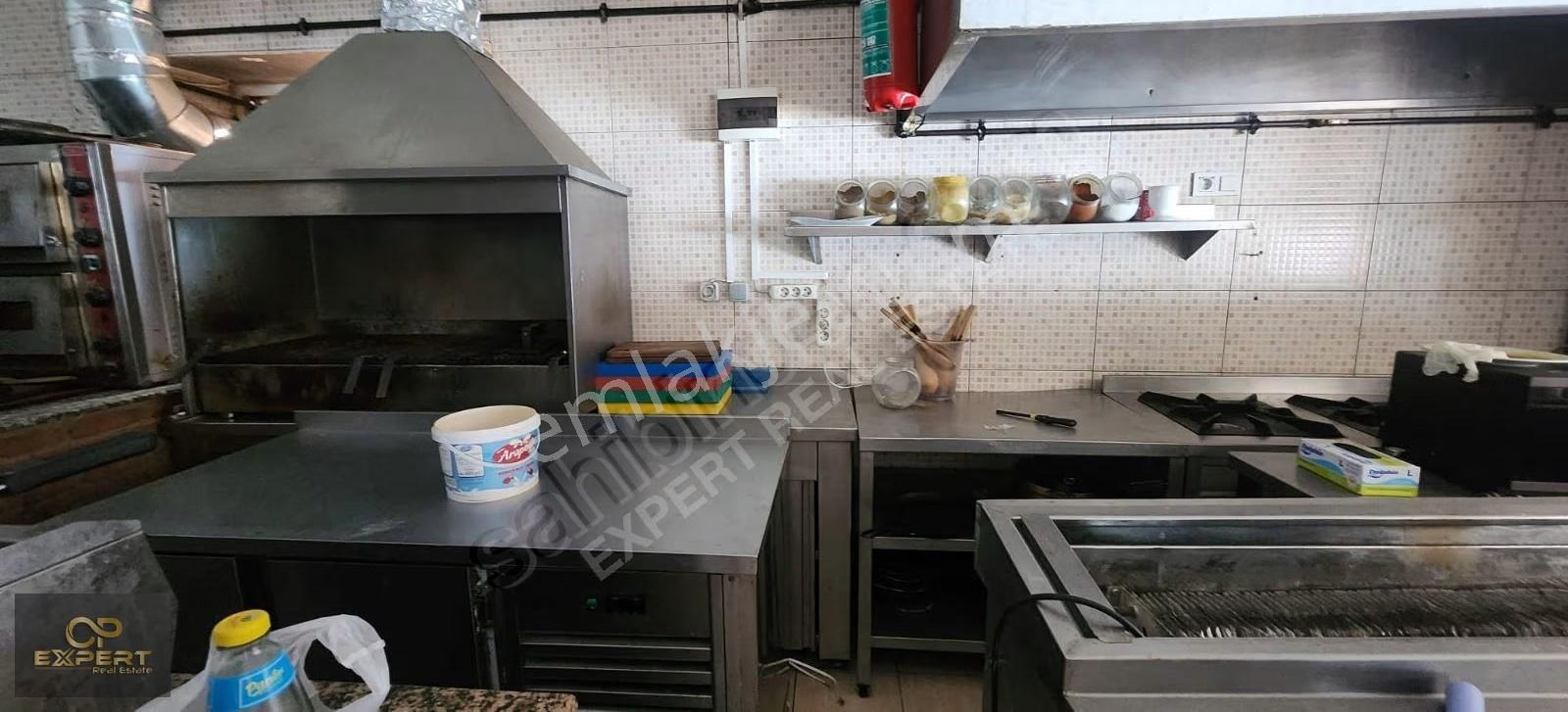 Kuşadası Kadınlar Plajında Devren Kiralık Restaurant - Görsel 20