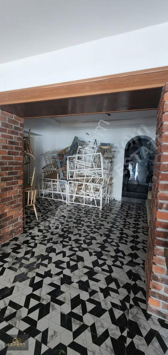 Kuşadası Kadınlar Plajında Devren Kiralık Restaurant - Görsel 29
