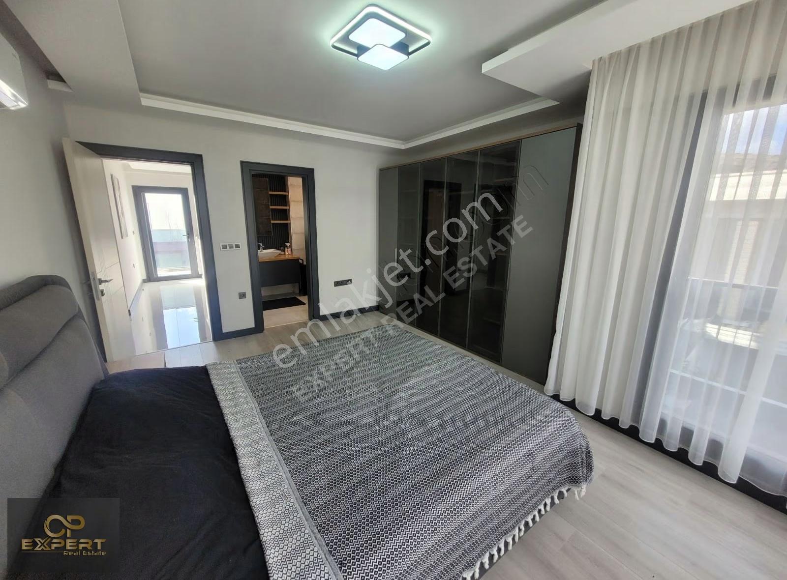 Kuşadası'nda Doğalgazlı Tek Müstakil - Görsel 19