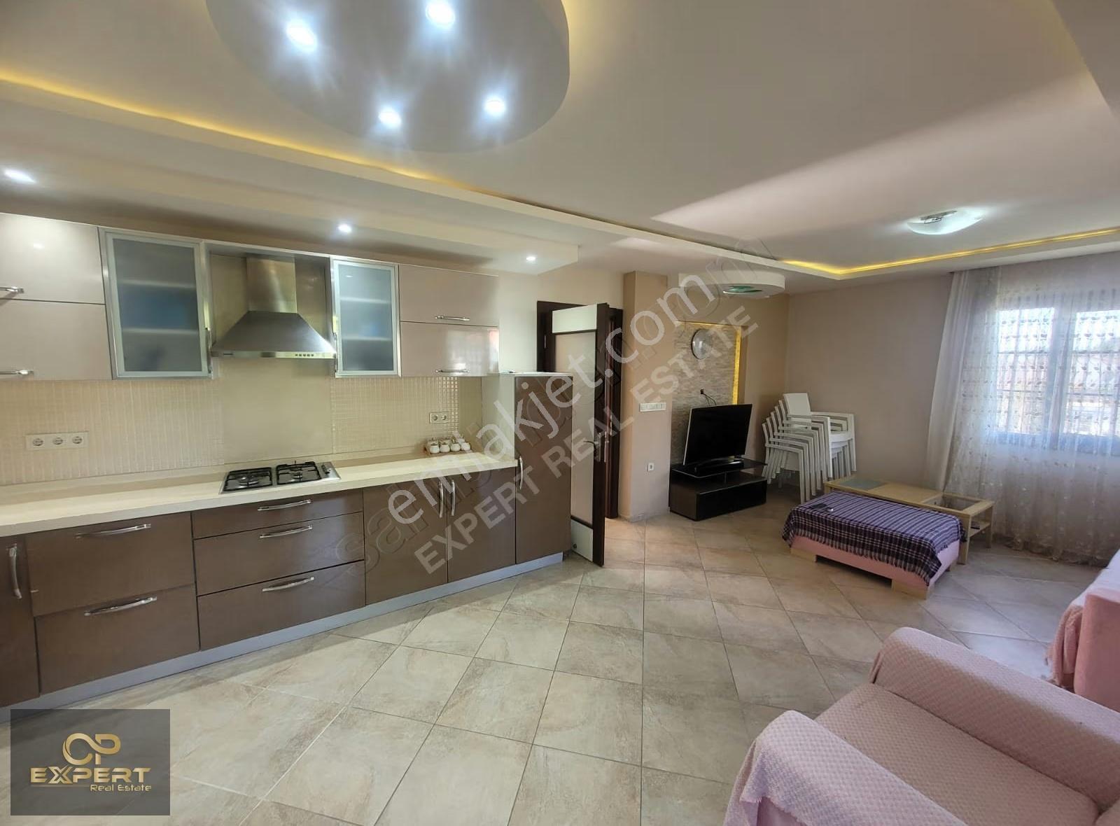 Denize 200 Adım Yakınlıkta Satılık 3+1 Çatı Dubleksi Daire - Görsel 5