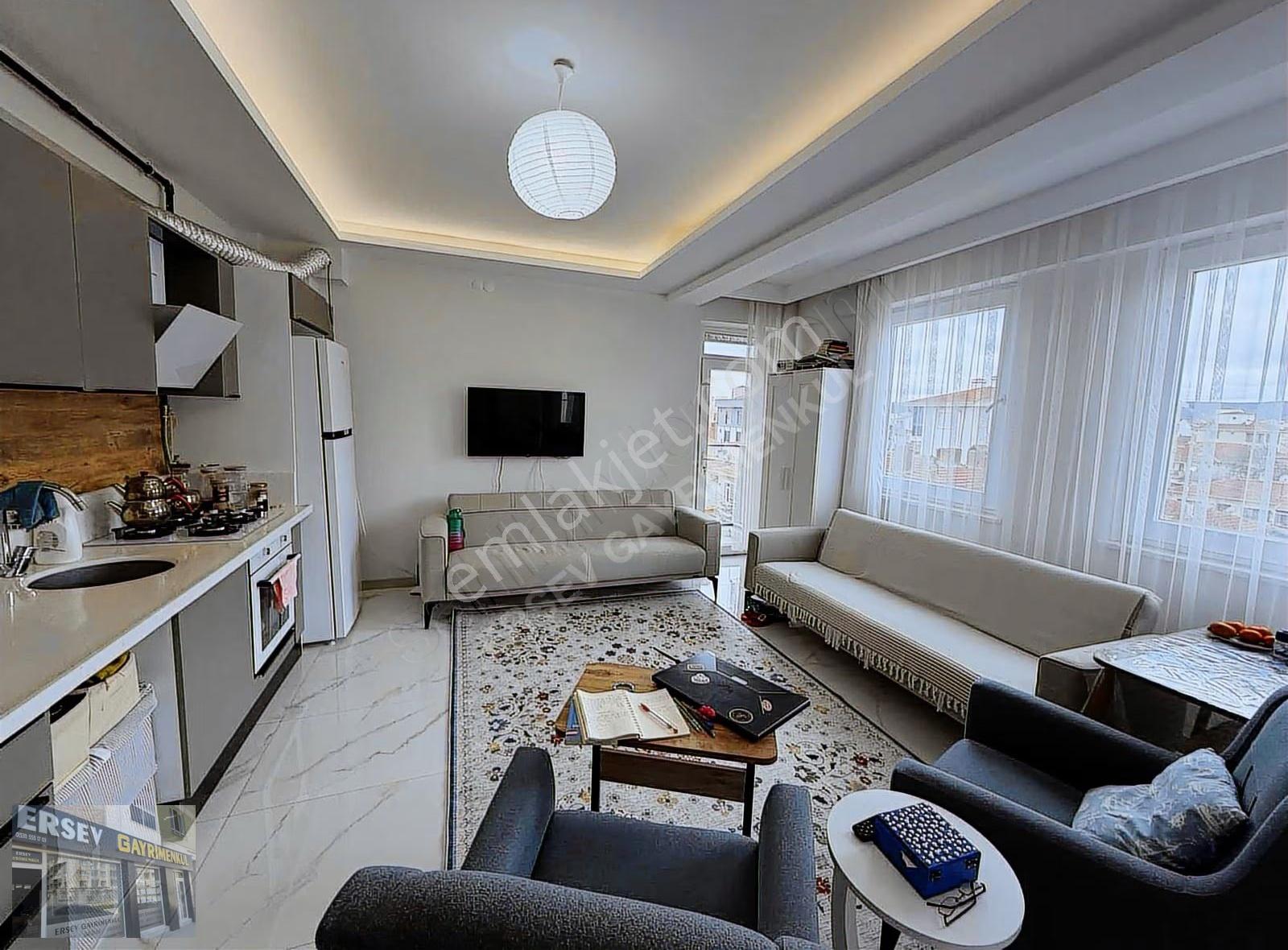 Ertuğrulgazi'de 3 Kat Satılık Lüks 1+1 Daire (55m², - Görsel 11