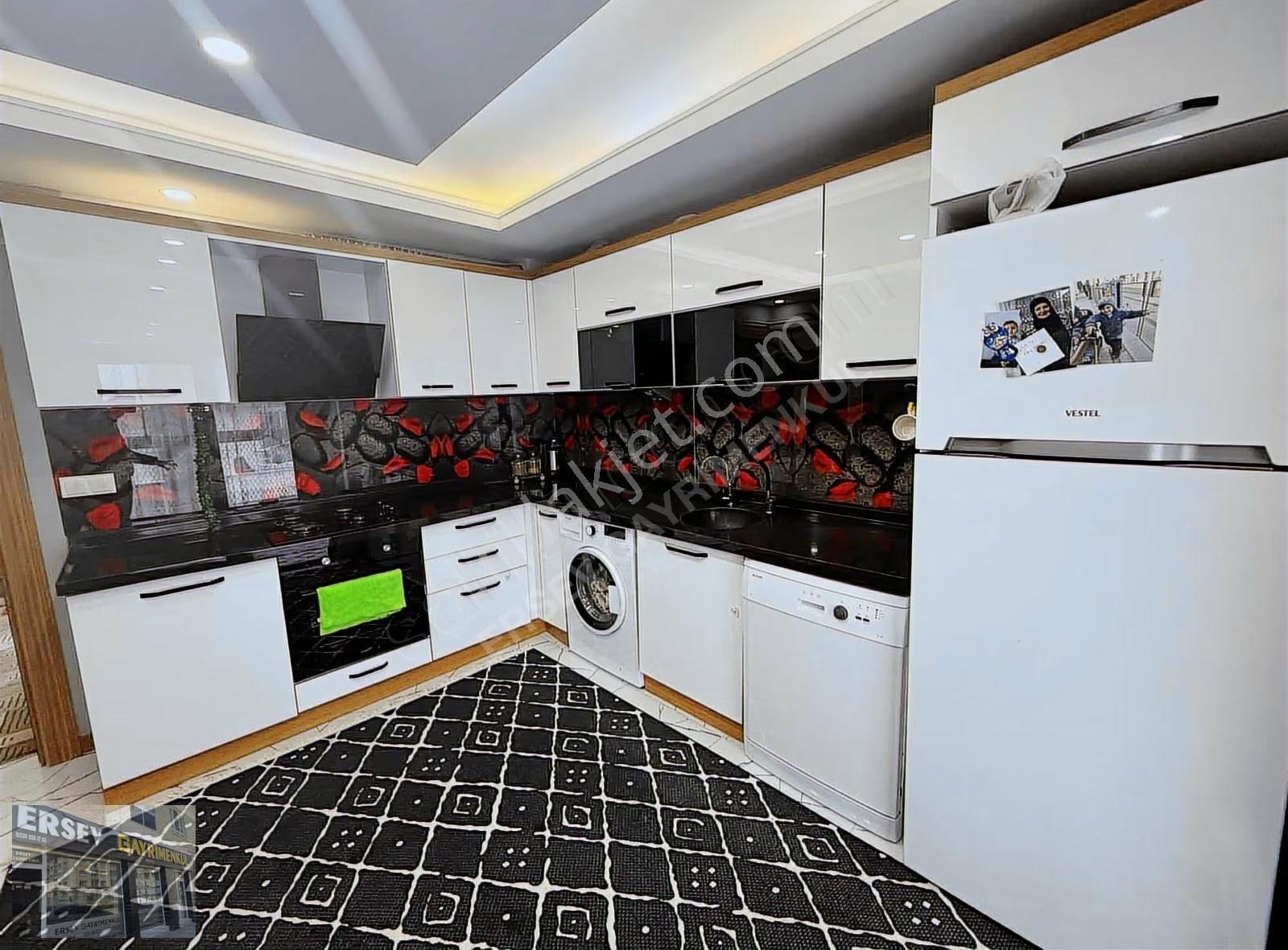 Behçet Necatigil Yakını Satılık 2+1 Daire 115m² - Görsel 3