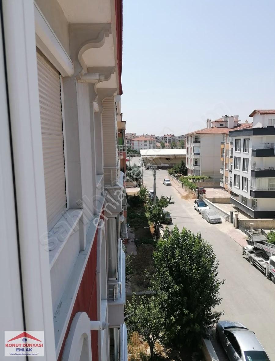 Karatay Fetih Cad. Güney Batı Kombili Full Yapılı Dubleks 4,5 +1 - Görsel 21