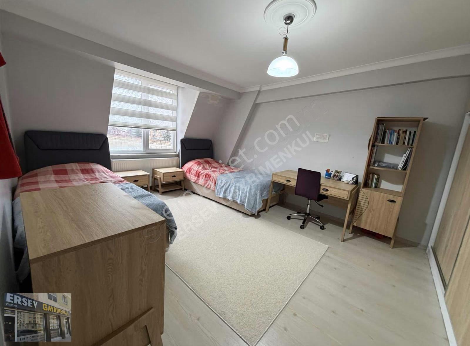 Sümer'de Satılık 5+1 Dubleks Daire - 260m² - Görsel 17