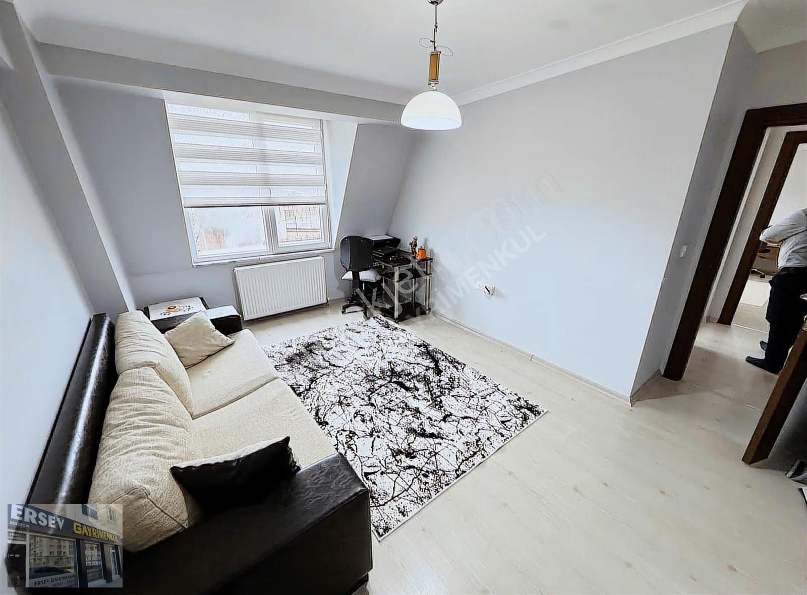 Sümer'de Satılık 5+1 Dubleks Daire - 260m² - Görsel 31