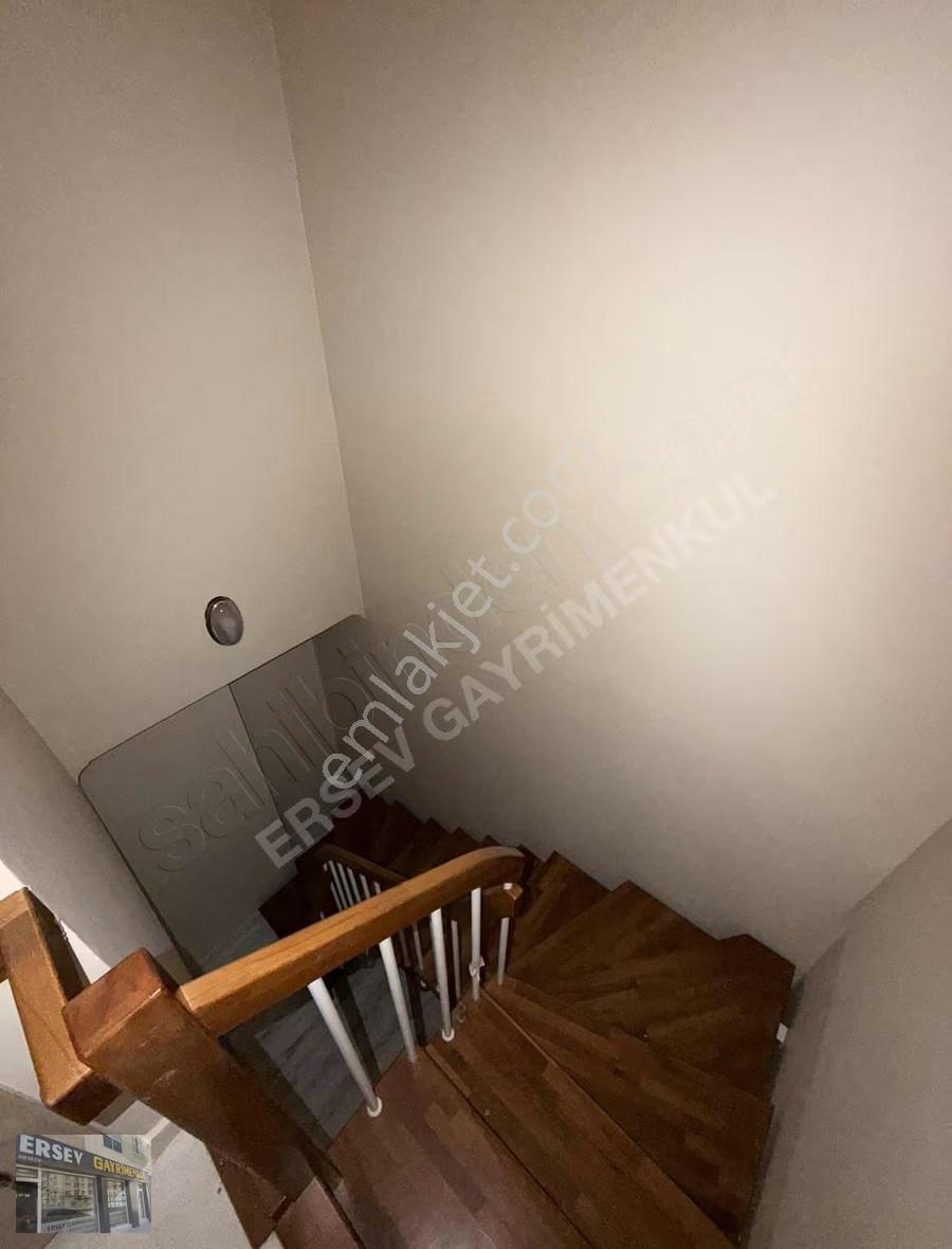 Çamlıca'da Kiralık 3+1 Dubleks Daire - 130m² - Görsel 14