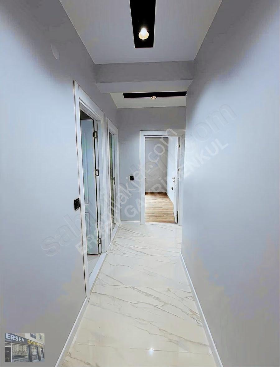 Batıkent Sınırı Giyinme Odalı 3+1-140m² Zeminden Isıtmalı Daire - Görsel 22