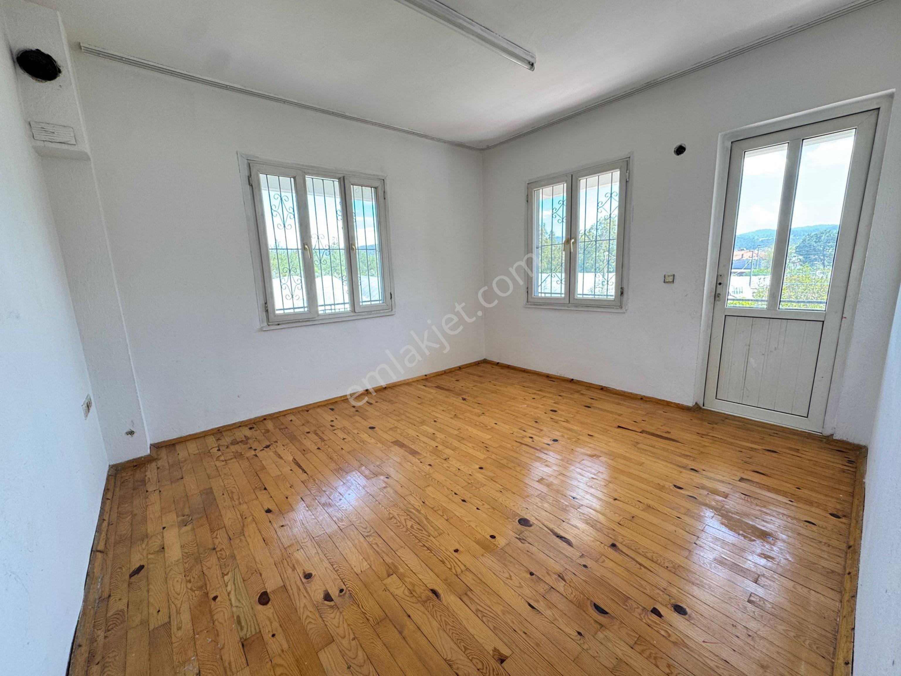 Esenköyde Kiralık Yeni Daire