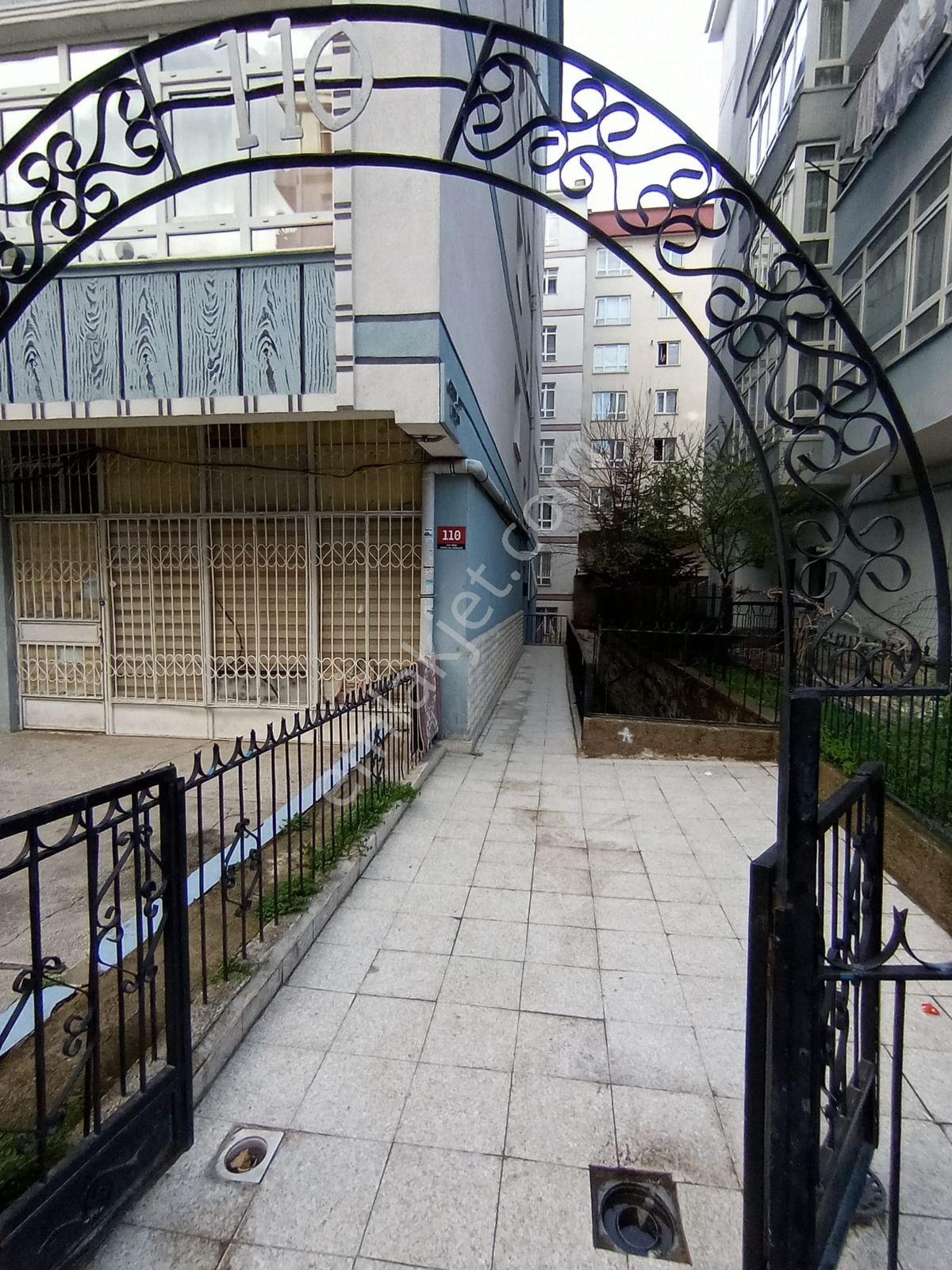 Demetlale Mah. 406.caddede (eski3) Yapılı 3+1 Kiralık Daire - Görsel 32